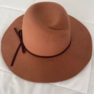 Serra - ladies camel brown colored floppy hat